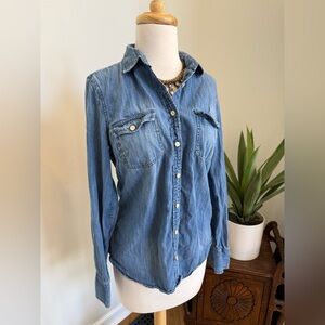 J.Crew Chambray Button Down Shirt Size 4 Small Blue Denim Top